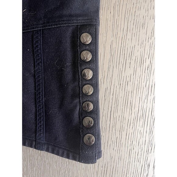 Lululemon Snap Me Up Black 3/4 Crop Pants Size 6 Used Inseam 18.5" Women's - Picture 3 of 8